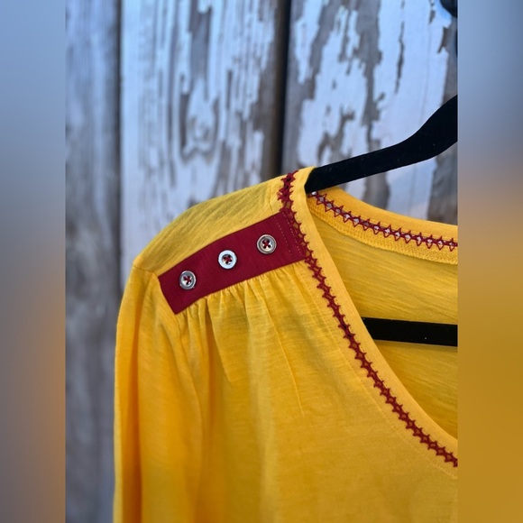 Iowa State 3/4 sleeve top NWT UG APPAREL Size XL - Picture 6 of 9